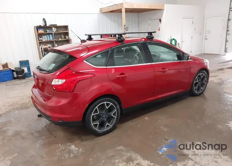 2012 Ford Focus Titanium z USA, uszkodzony, nr VIN 1FAHP3N24CL166850